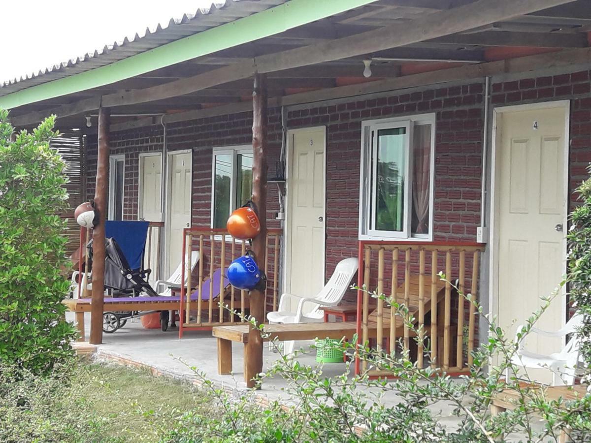Cat Bungalow Koh Lanta Bagian luar foto